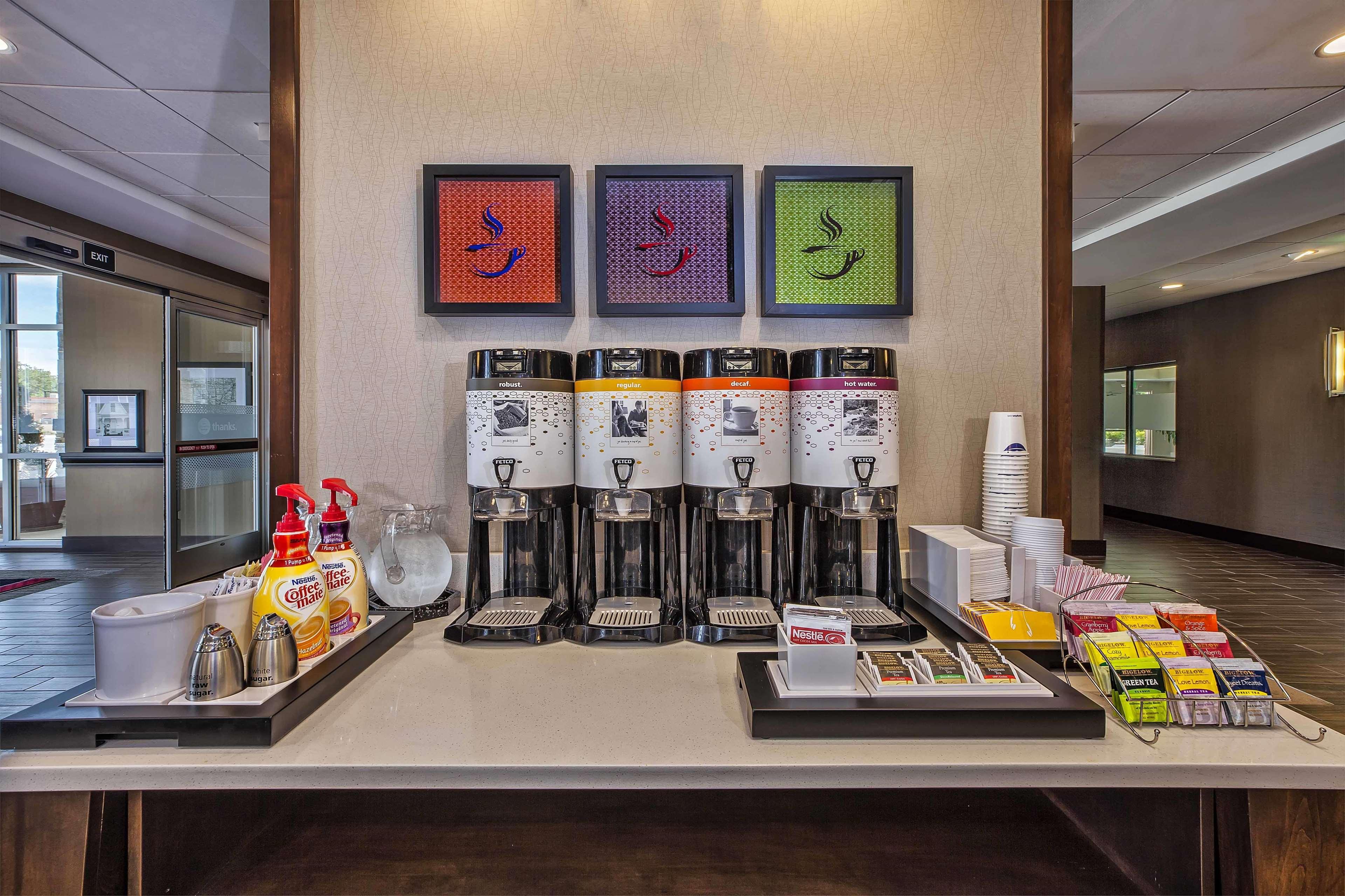 西布鲁姆菲尔德汉普顿酒店 法明顿山 外观 照片